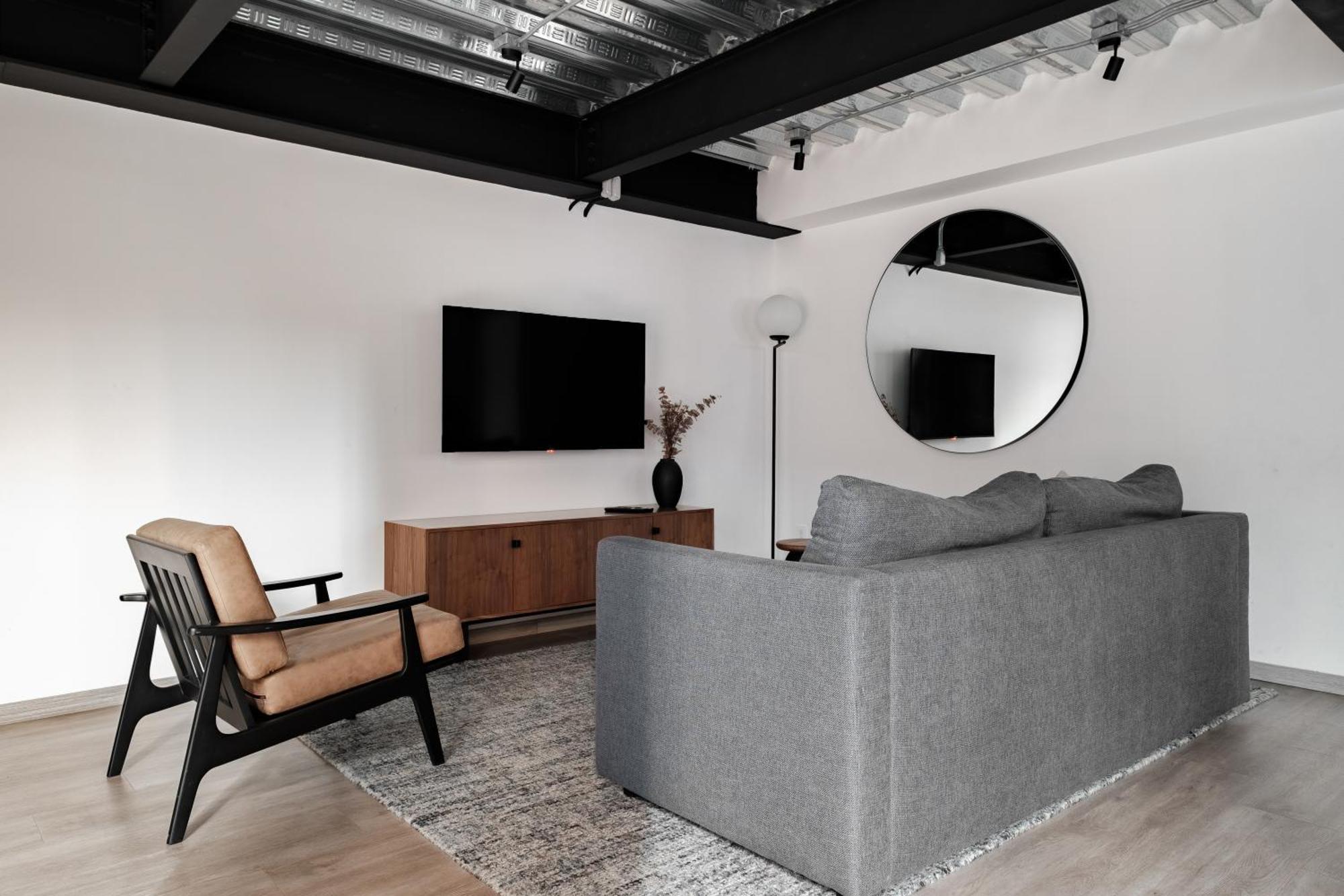 Urban Reforma Mexico City By Lumina Room photo